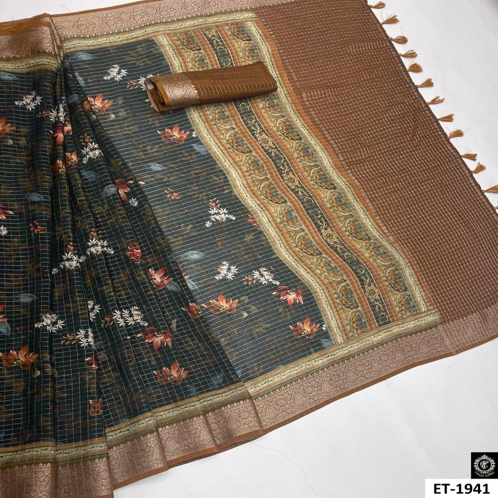 Grid & Zari Work Saree