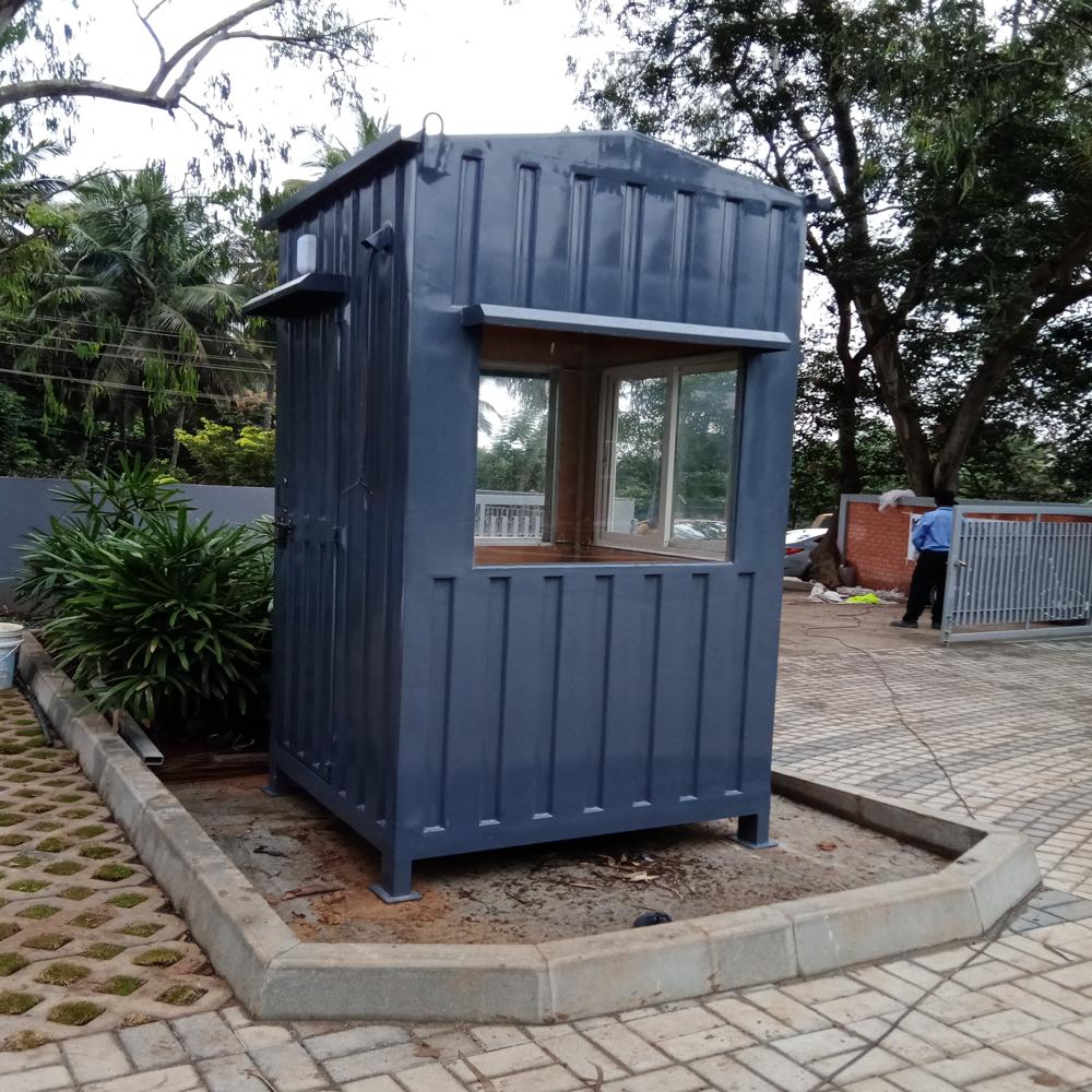 Security Guard Cabin - Color: Gray
