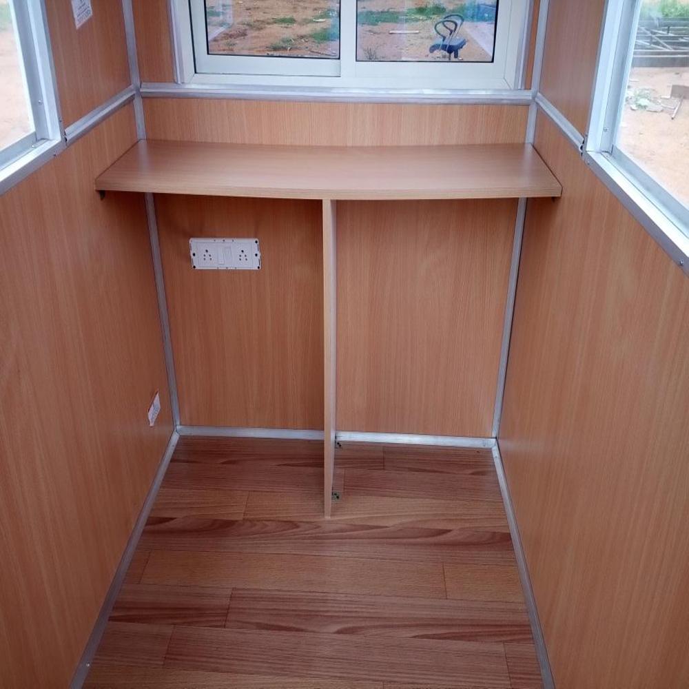 Security Guard Cabin - Color: Gray