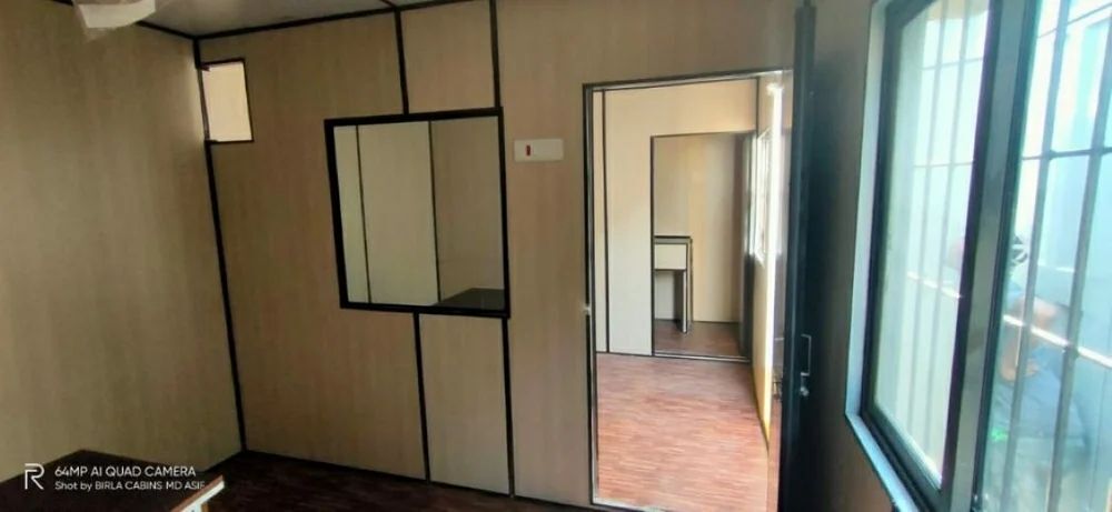 Portable Bunkhouse Cabin - Color: As Per Requirement