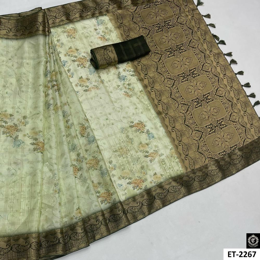 Trending Look Saree