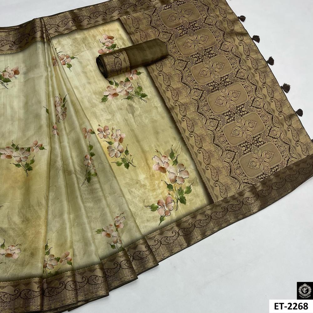 DIHITAL PRINTED SAREE