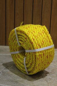 Synthetic Danline Rope - Color: Yellow