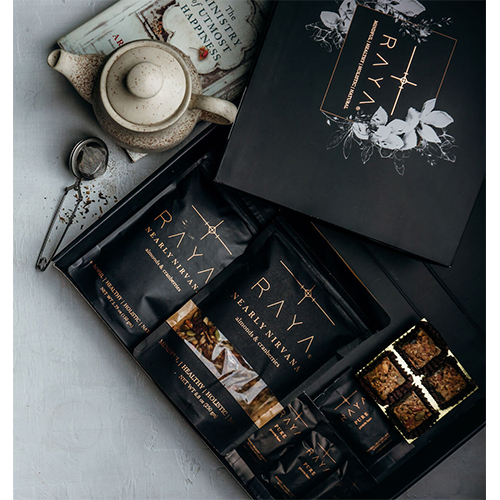 black lilium box
