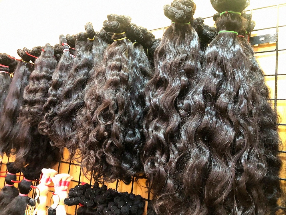 REAL CURLY HUMAN HAIR EXTENSION IN FACTORY PRICE