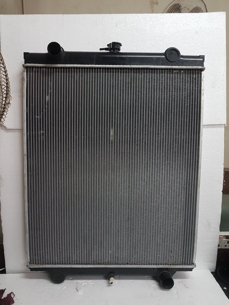Tata Maximo W-O Neck Radiators