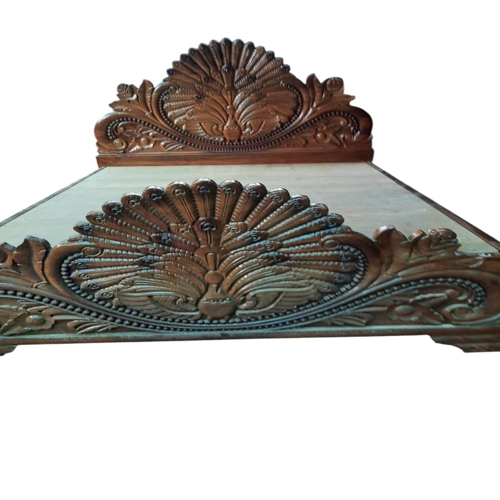 King Size Box Bed With Hydraulic Jack For Storage