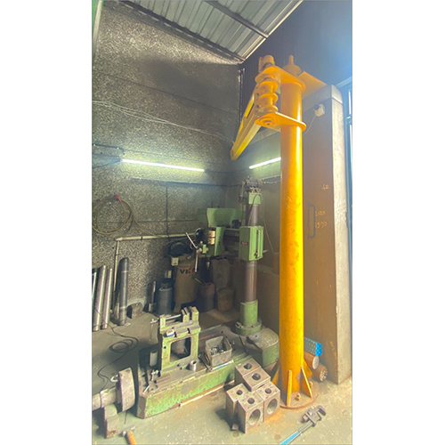 Industrial Jib Crane - Color: Yellow Paint Coated