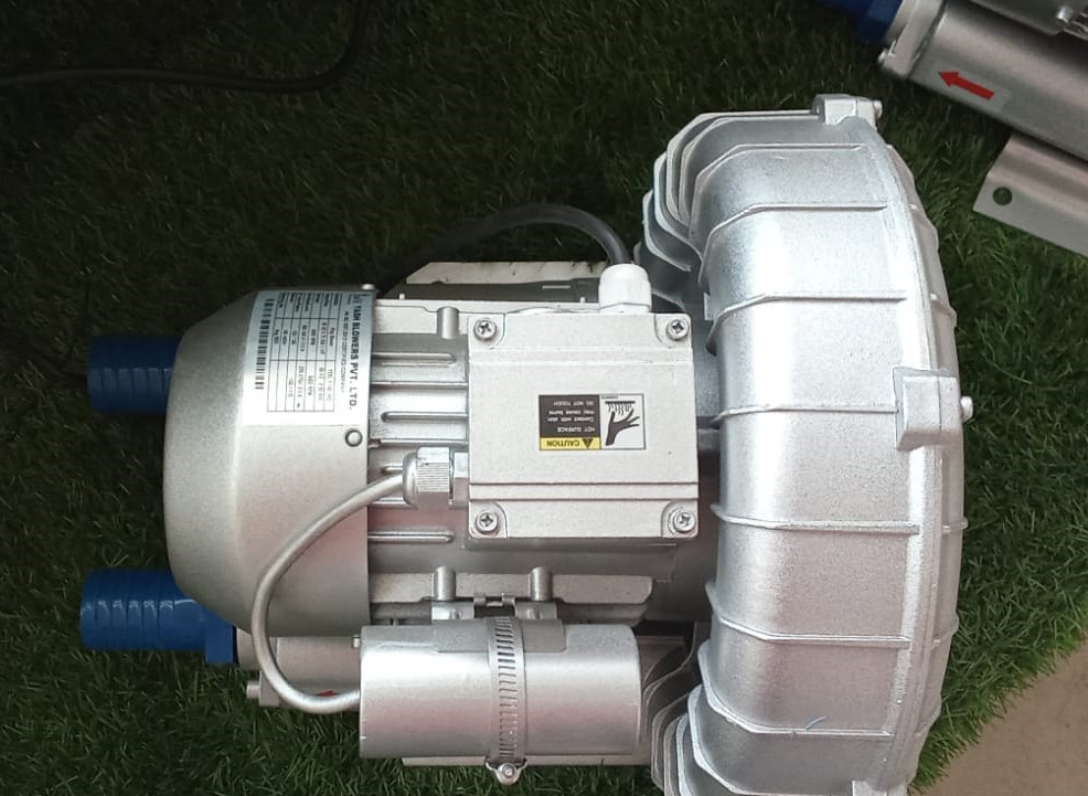 Turbine Blower - Color: Silver