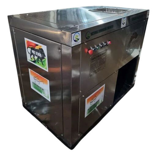 Semi Automatic Organic Waste Composting Machine - Capacity: 2000 Kg