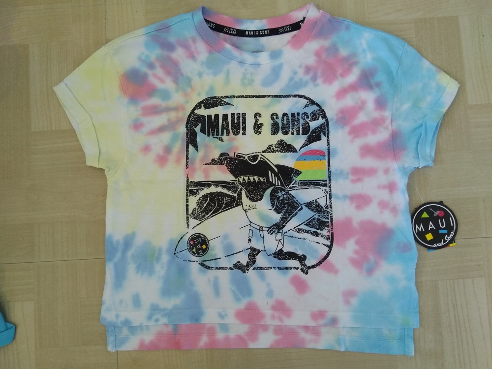 Girls T Shirt - Color: Multicolor