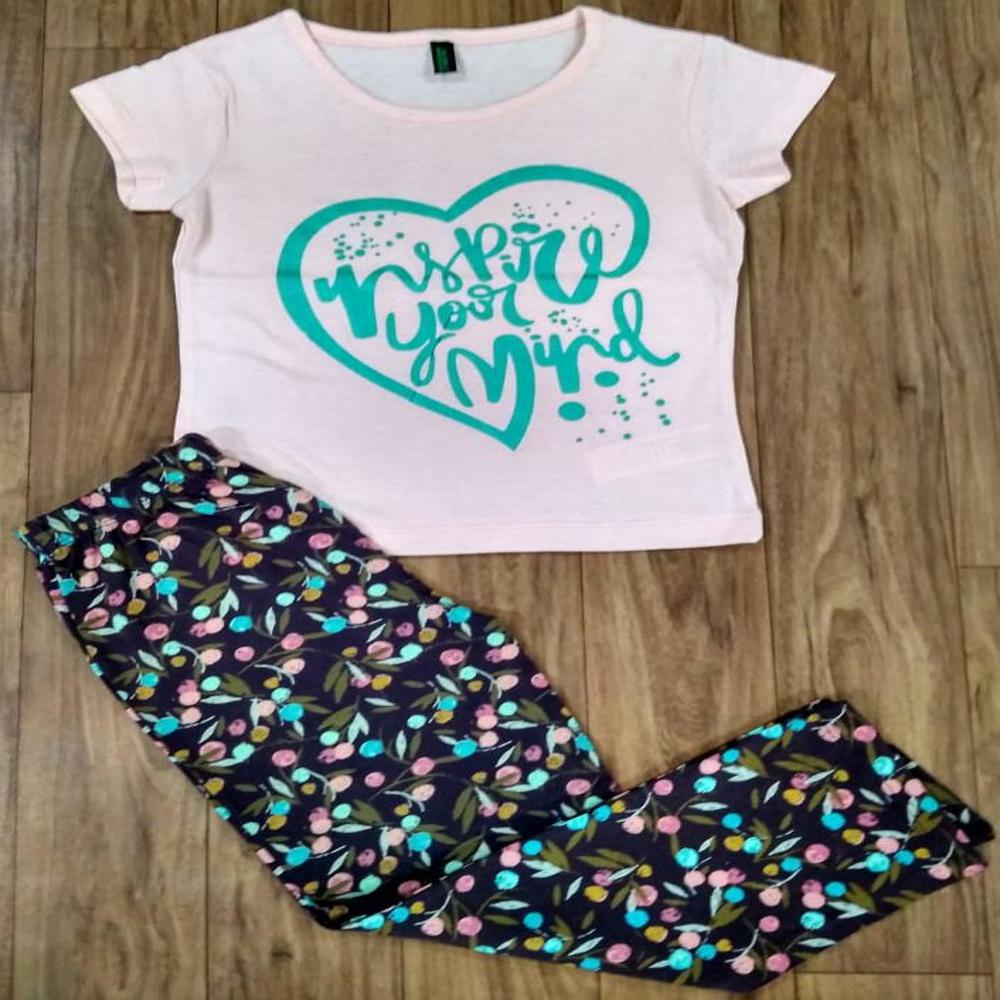 Girls Pyjamas Set - Color: Multicolor