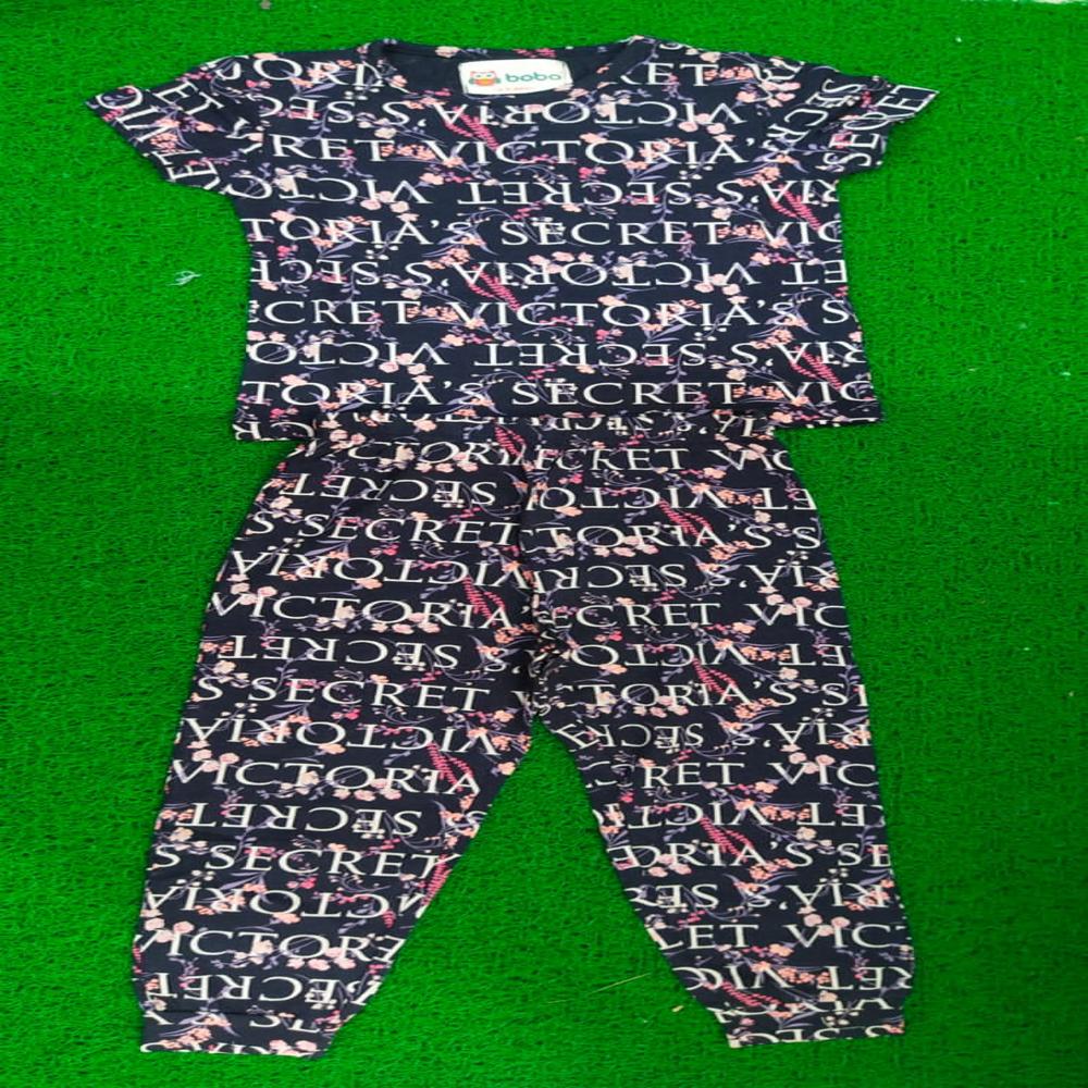 Girls Pyjamas Set - Color: Multicolor