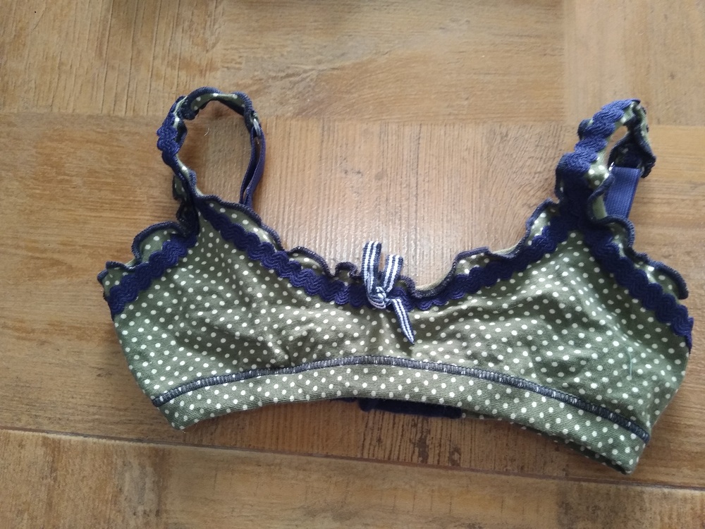 Girls Bra - Design: Classic