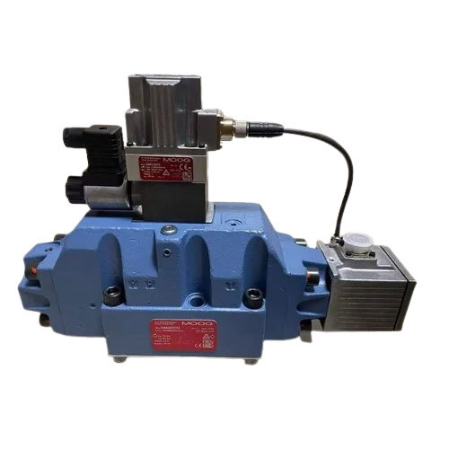 3.0 Inch Moog Hydraulic Valve - Pressure: Medium Pressure