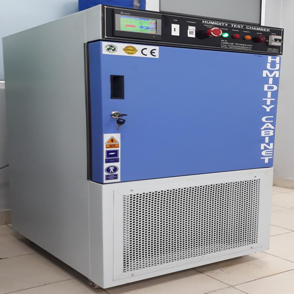 Humidity And Temperature Test Chamber - Capacity: 100 Ltr