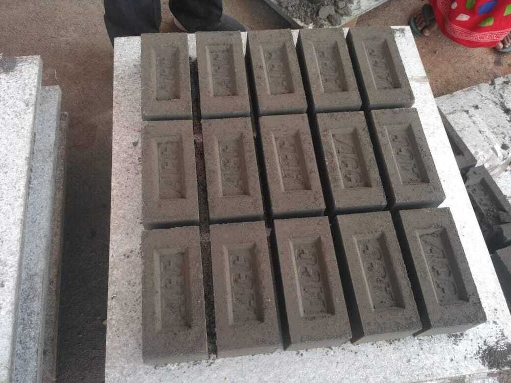 Full Automatic Paver Block Making Machinery - Capacity: 2700 Pcs/hr