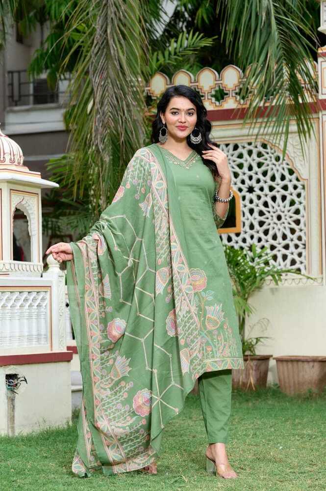 ladies designer suit  set