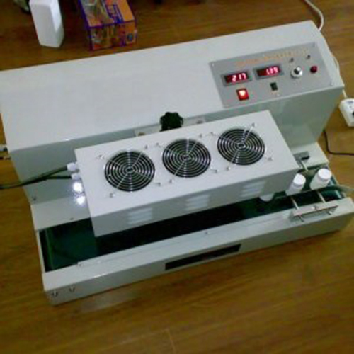 Conveyor Type Induction Cap Sealer Machine