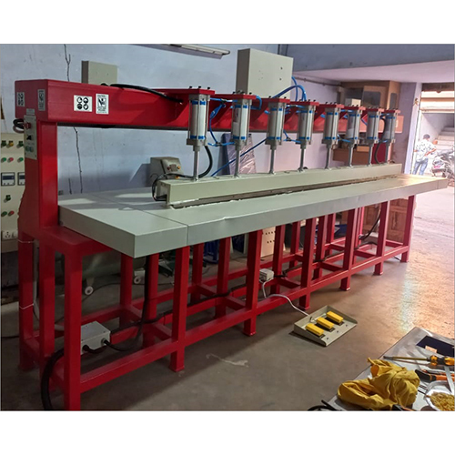 Extra Long Length Heavy Duty Sealing Machine - Accuracy: 100 %