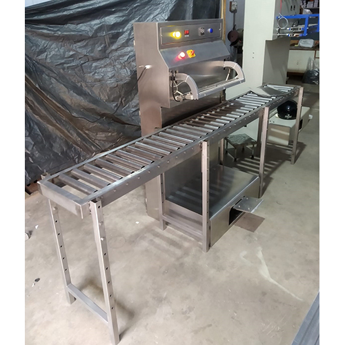 Vertical Model Sealing Machine With Conveyor