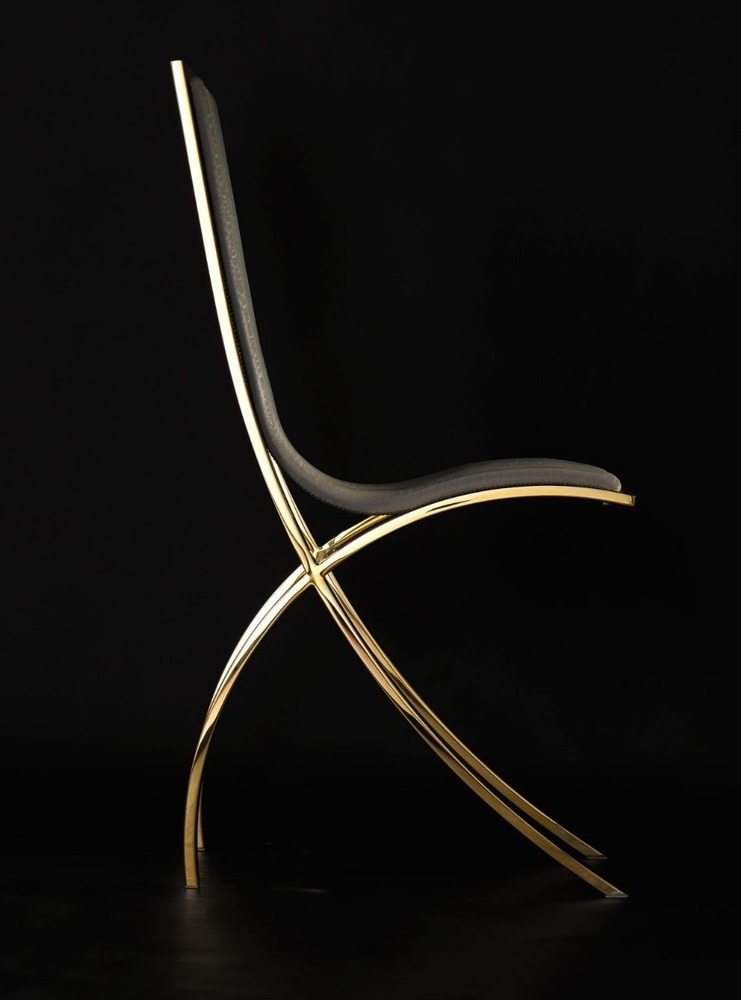 Golden Dinning Chair - Design: Antique