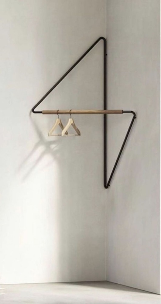 Modern Corner Hanger - Color: Black