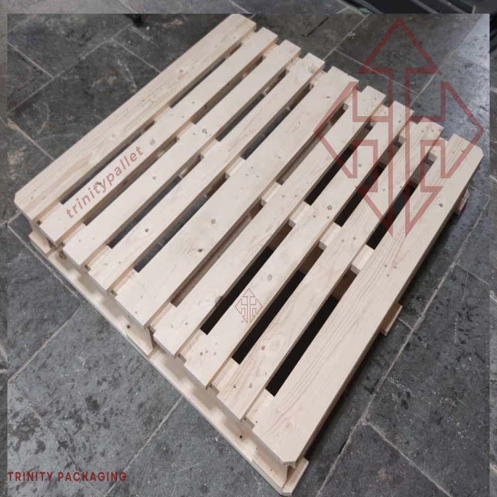 Heat Treated Pinewood Pallets Standard Sizes Supplier In Talegaon