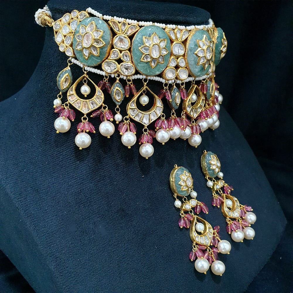 18kt Gold Green Carving Diamond Polki Set