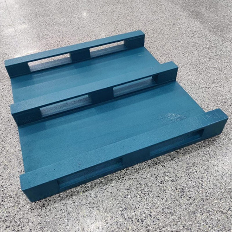 Customizable Sustainable Pallet For Purchase - Color: Natural Wood Color