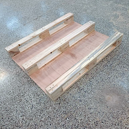 2 Ways Flat Top Plywood Pallet