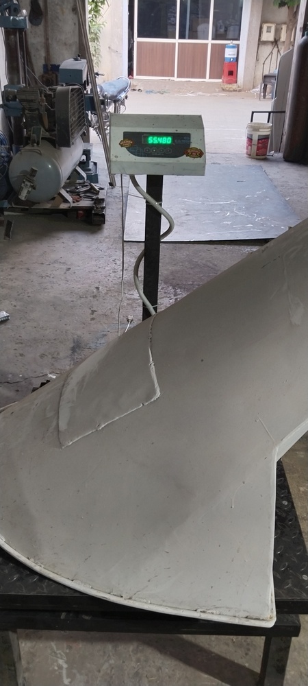 Transit Mixture Recharge Chute - Capacity: 500 Kg To 5 Ton Kg/day