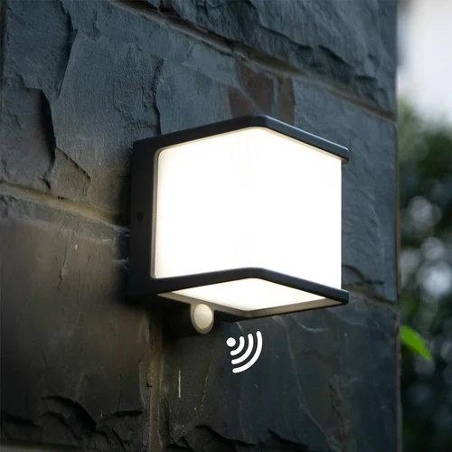 Solar Motion Sensor Wall Light - Application: Commercial