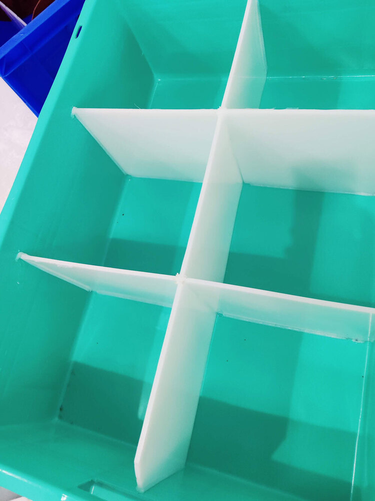 Green Hdpe Bin With Partion - Coating Type: Coated