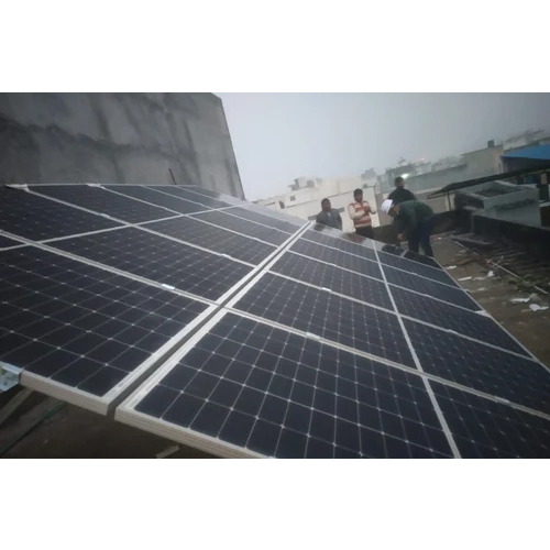 Solar Power Plant Maintenance Service