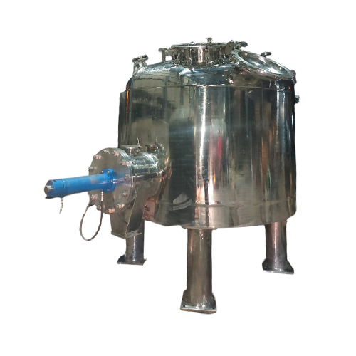 Ss Agitated Nutsche Filter Dryer - Color: Silver