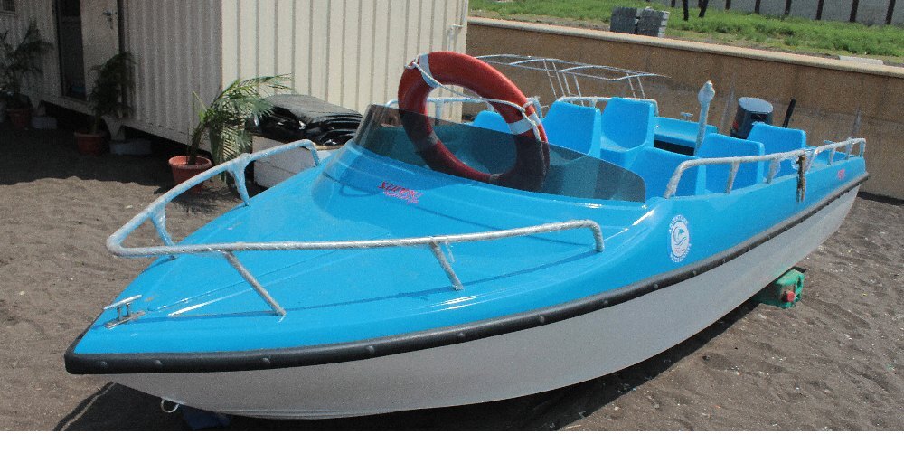 FRP Litmus speed boat/6 seater speed boat/ 6 seater luxury boat/ Six seater boat/ 6 person FRP boat/6 people FRP boat/ FRP 6 passenger boat/ 6 seater speed luxury boatLitmus speed boat