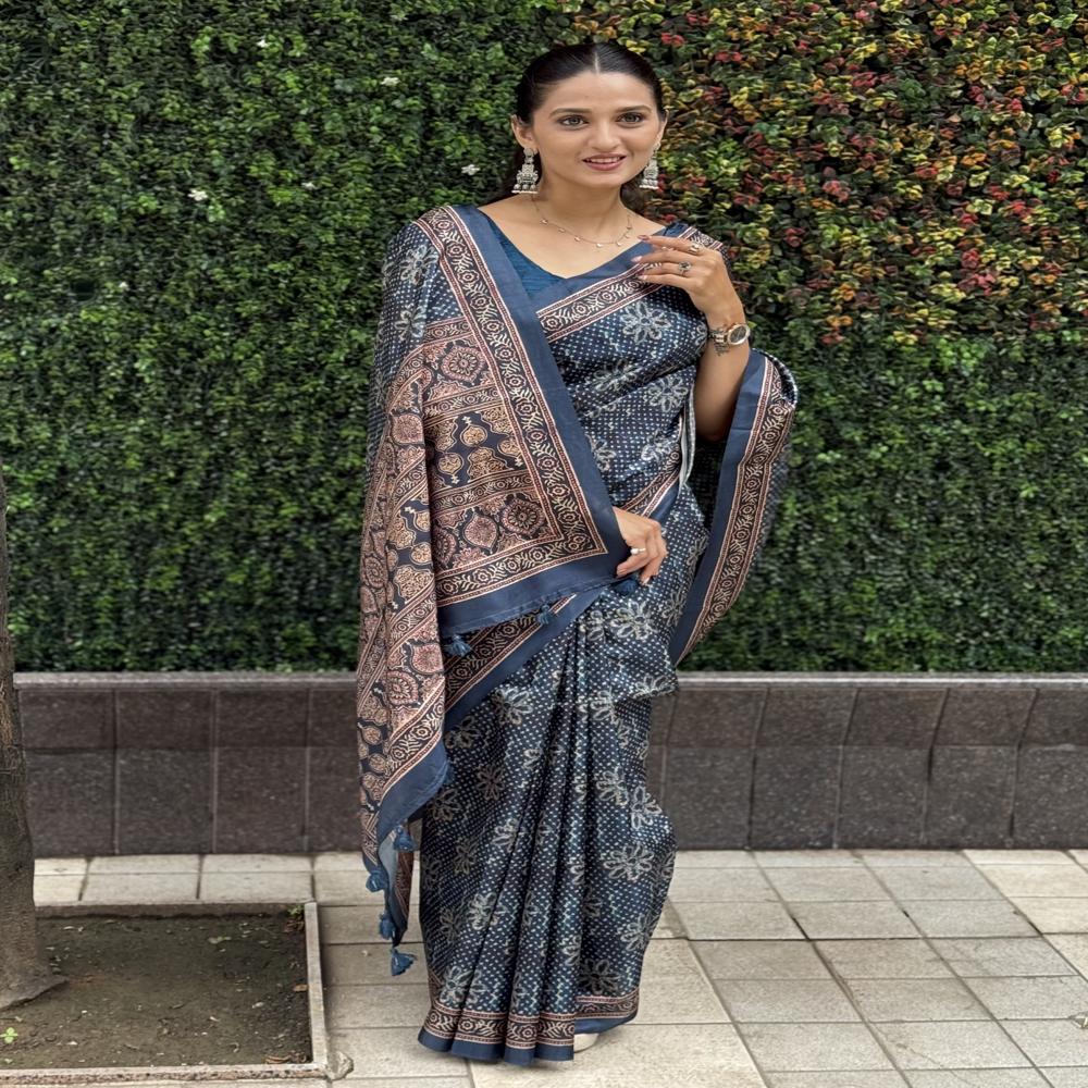 Printed Elegance saree
