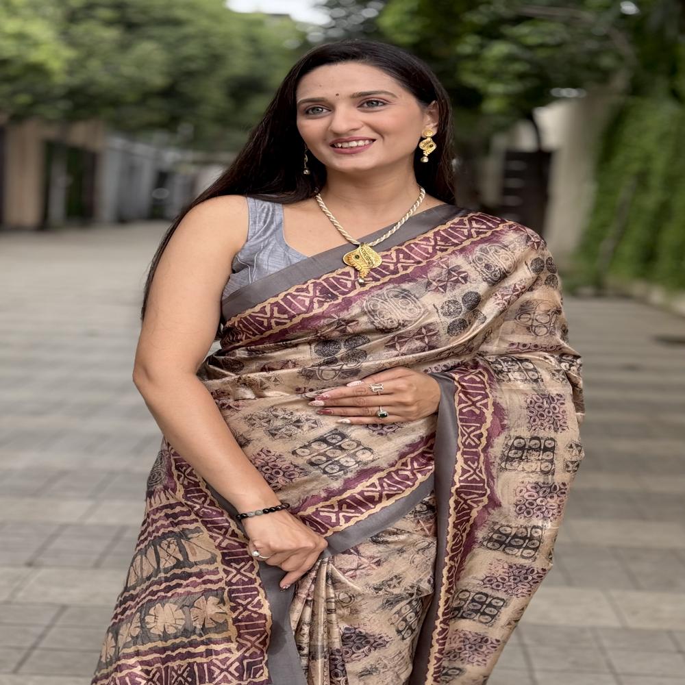 Geometric Print Office Wear Saree - Color: Beige With Maroon