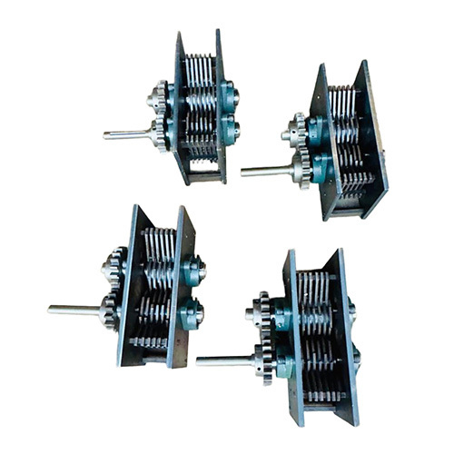 Industrial Shredder Machine - Automatic Grade: Semi-automatic