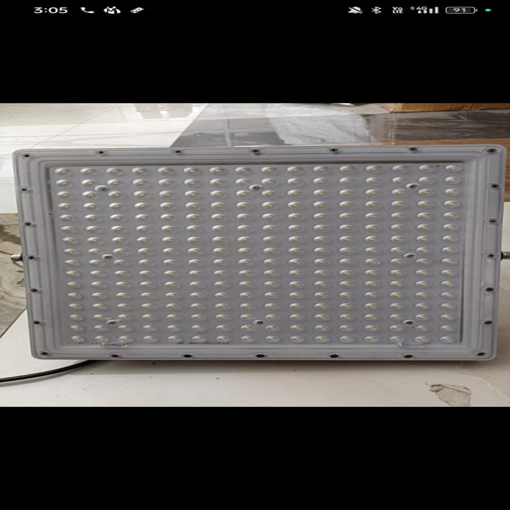 Flood Light - 250w, Ip66, Ik06 | Aluminum Housing, Smd Leds, 5700-6500k Color Temp, Auto Restart, 50,000 Hours Life