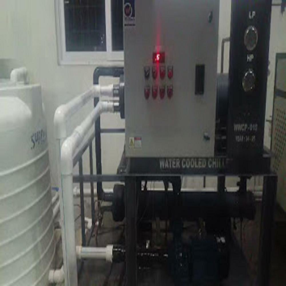 10Tr Water Cooled Water Chiller - Size: Standard Sizes