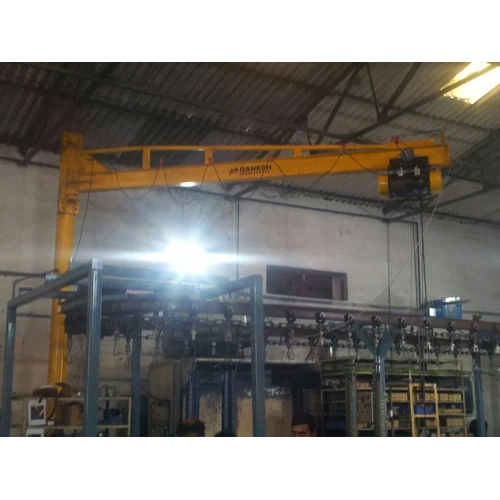 Cantilever Crane - Color: Yellow