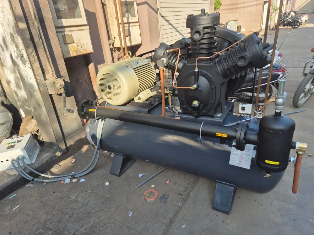 25 HP High Pressure Reciprocating Air Compressor