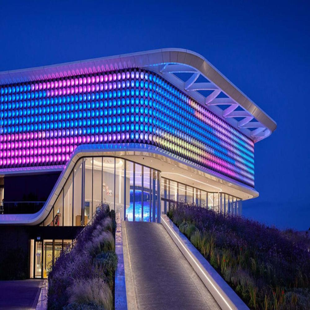 Facade Lighting - Color: Yellow