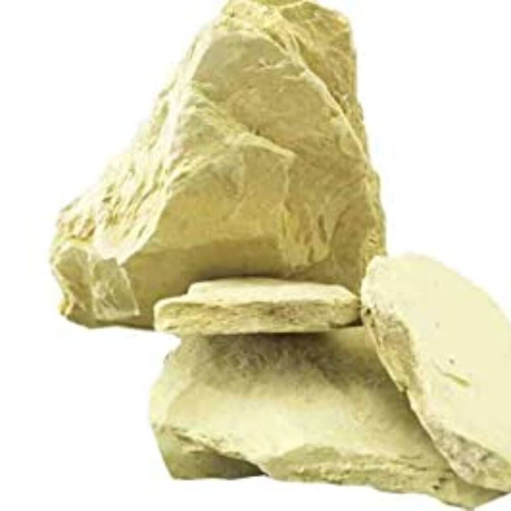 Raw Multani Mitti - Density: 0.7 A 0.9 G/cma Gram Per Cubic Centimeter(g/cm3)