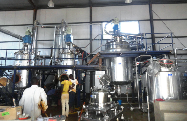 Tropane Extraction Plant - Capacity: 1 To 5 Ton