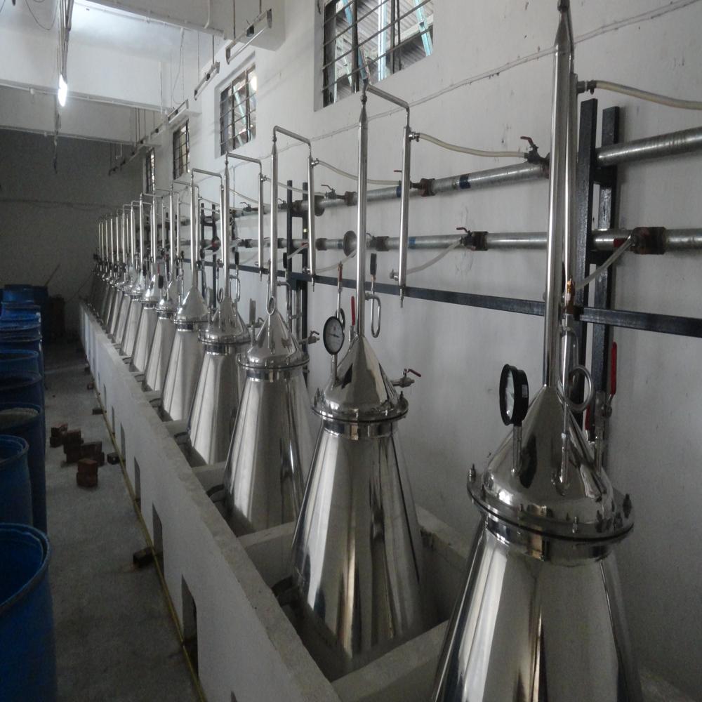 Atlas Cedarwood Distillation Plant - Automatic Grade: Semi-Automatic