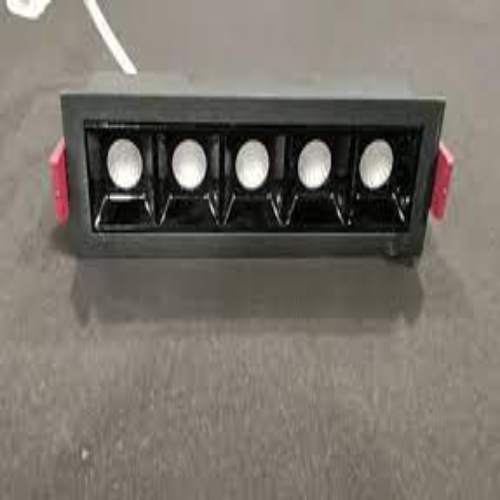 5 EYE LINEAR LIGHT BLACK