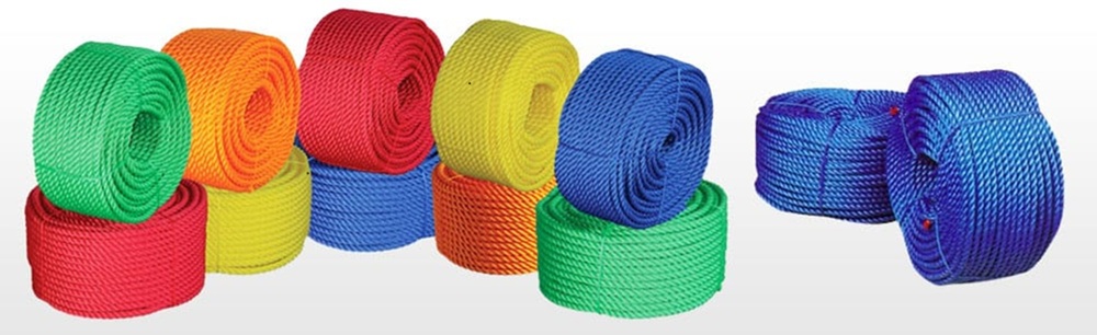 Plastic lashing rope
